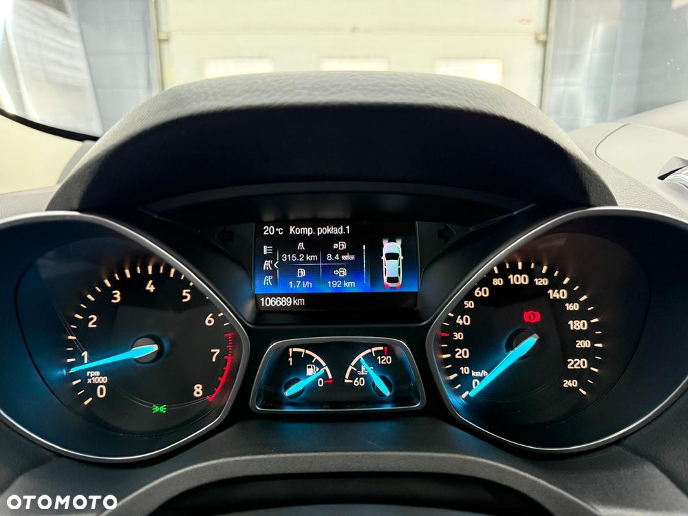 Ford Kuga 1.5 EcoBoost 2x4 Titanium - 17