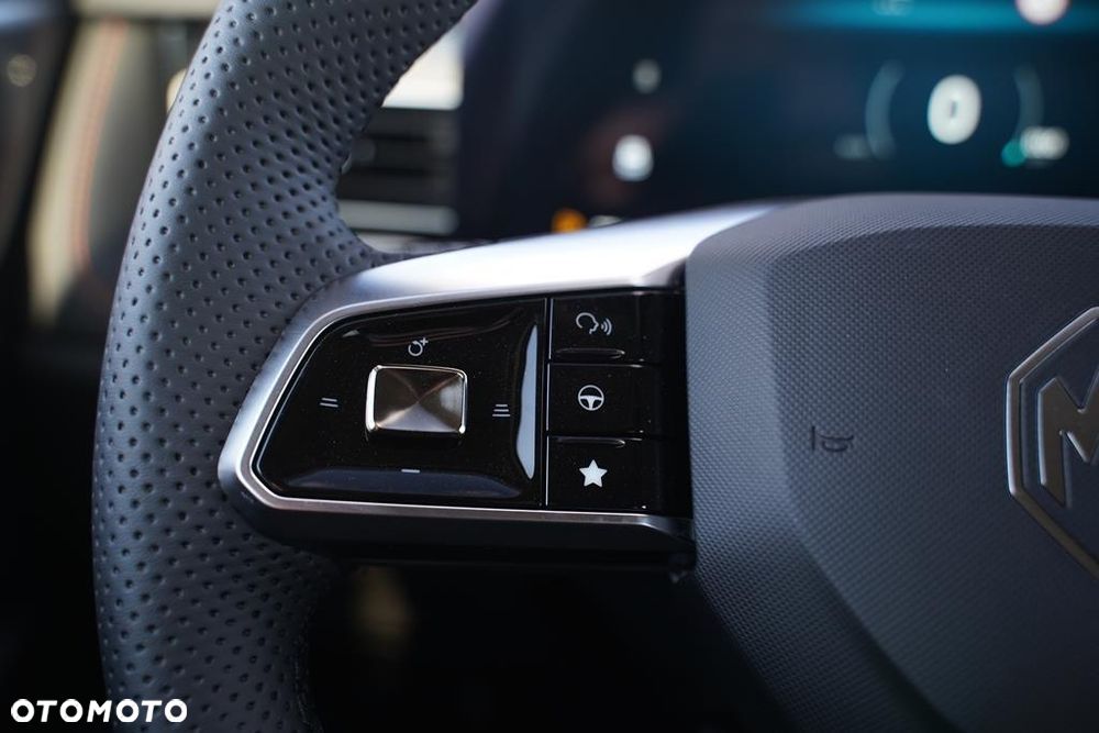 MG HS 1.5 T-GDI Exclusive DCT - 13