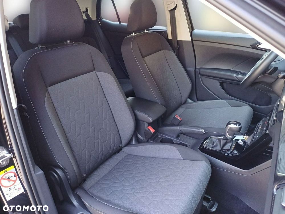 Volkswagen T-Cross - 14