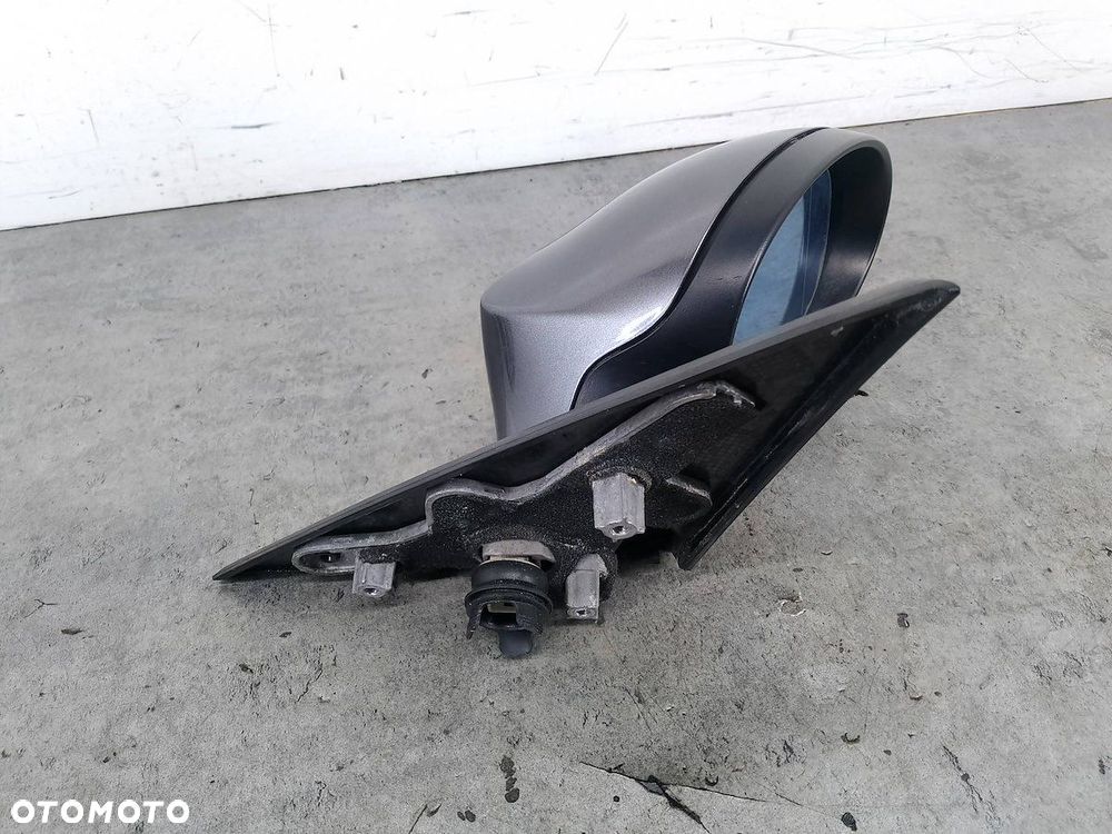 LUSTERKO PRAWE BMW 1 E81 7164601 A22 - 3