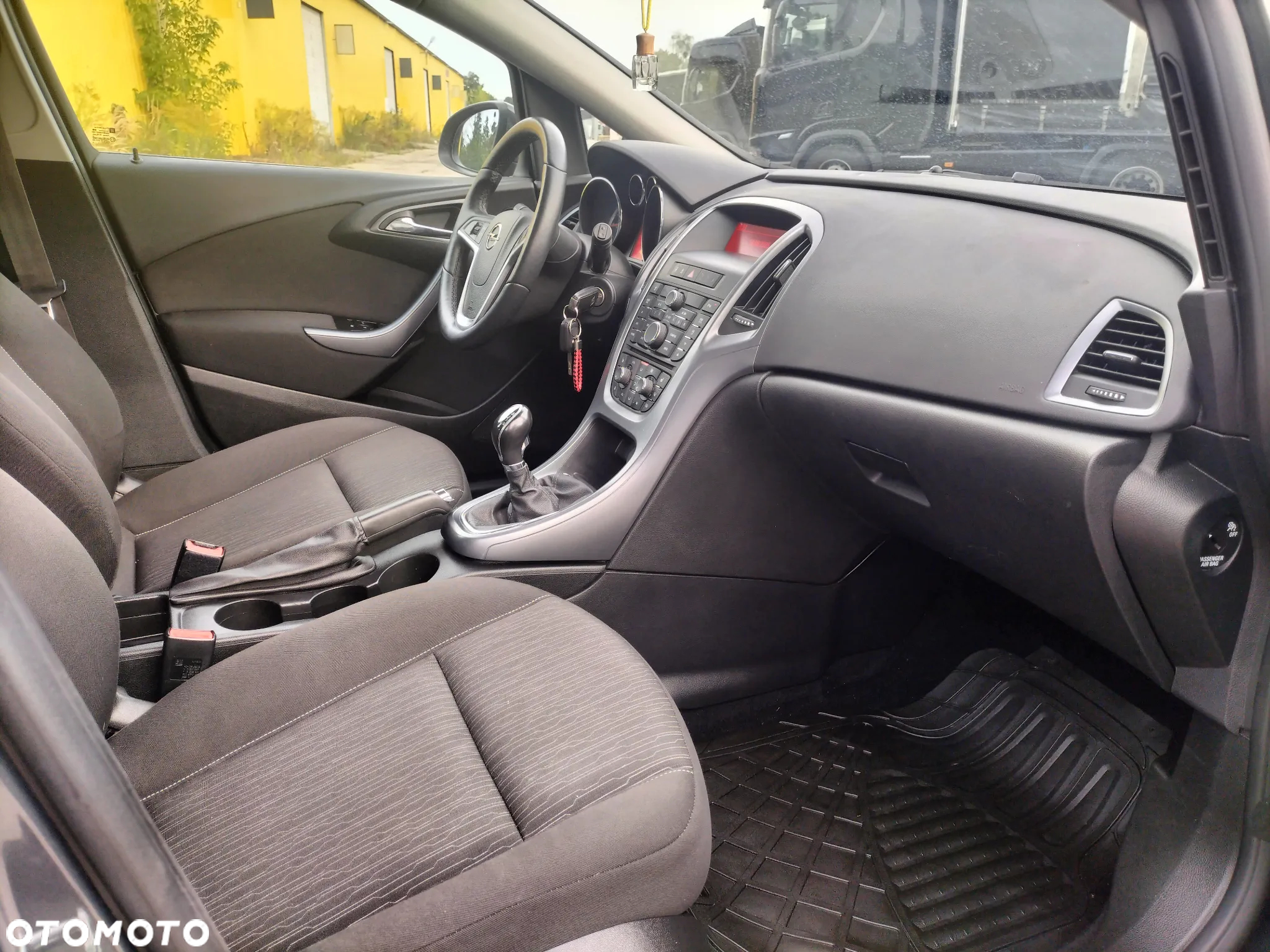 Opel Astra 1.4 Turbo Selection - 13