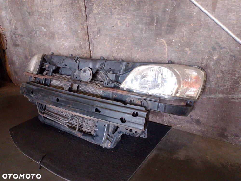 PAS PRZEDNI WZMOCNIENIE CZOŁOWE + LAMPY HYUNDAI GETZ I 1.1 12V - 3