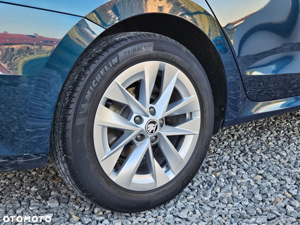 Skoda Octavia 2.0 TDI SCR Ambition DSG - 35