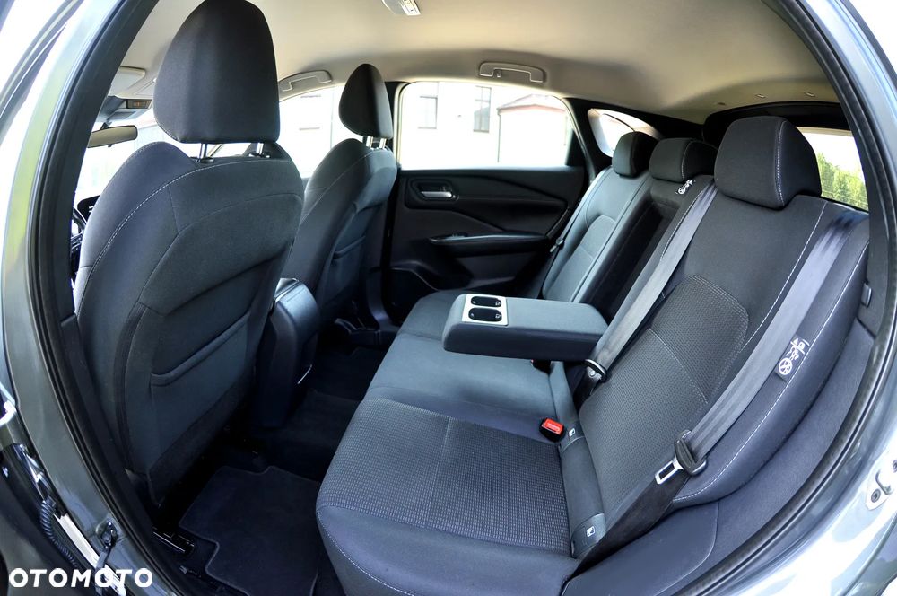 Nissan Qashqai 1.3 DIG-T N-WAY - 21