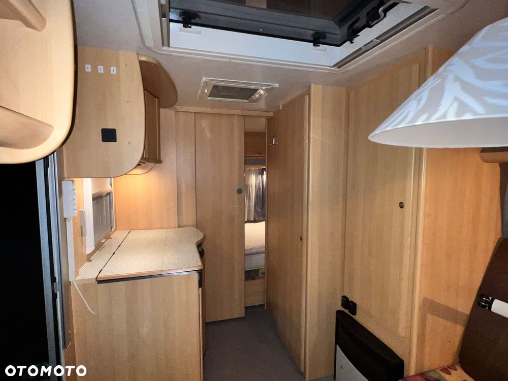 Dethleffs Camper 460 - 29