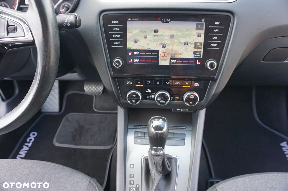 Skoda Octavia 2.0 TDI DSG Soleil - 33