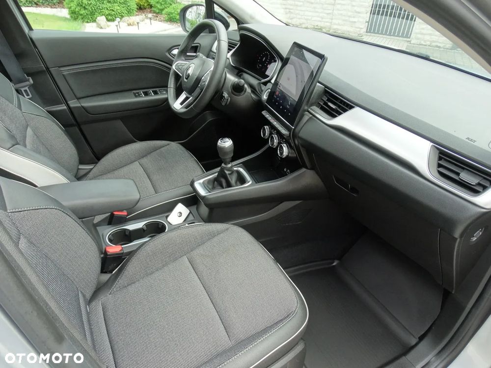 Renault Captur 1.3 TCe mHEV Techno - 20