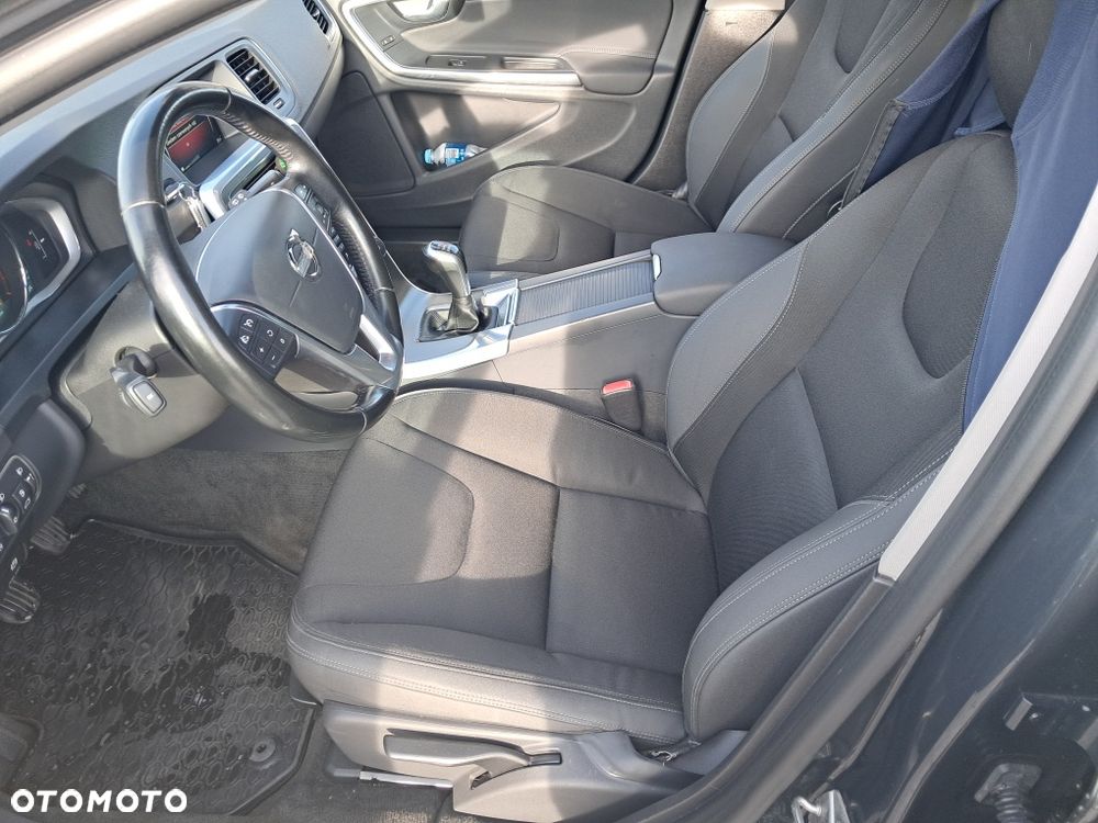 Volvo V60 - 8