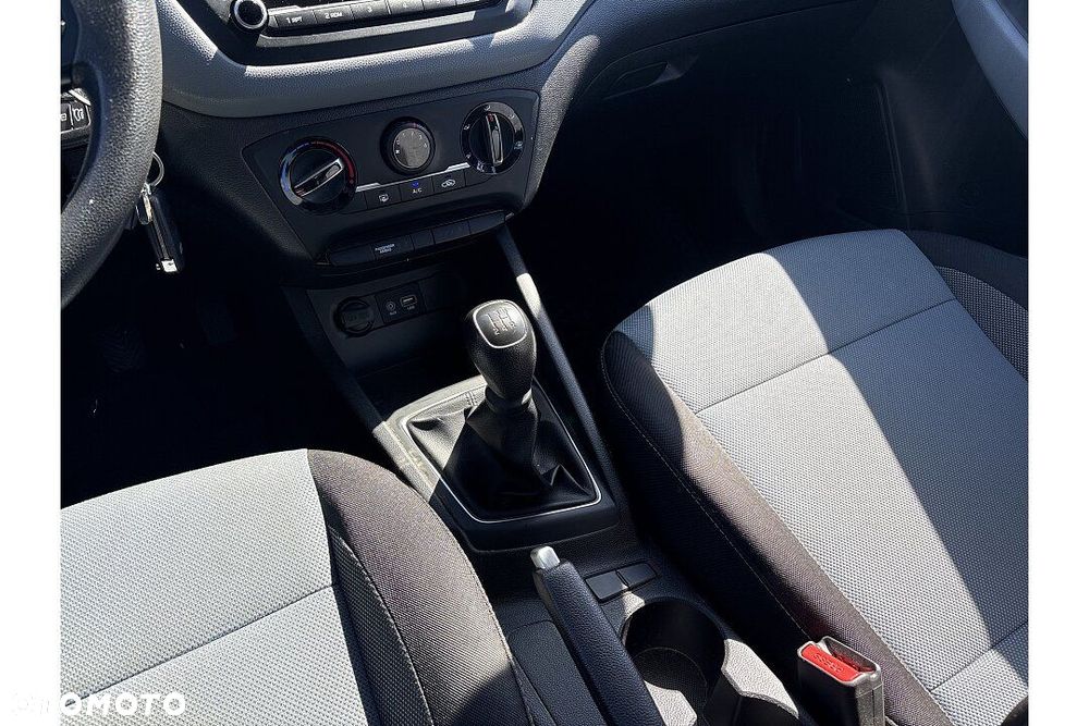 Hyundai i20 1.2 Classic Plus - 20