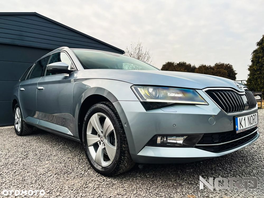 Skoda Superb 1.4 TSI ACT 4x4 Style - 4