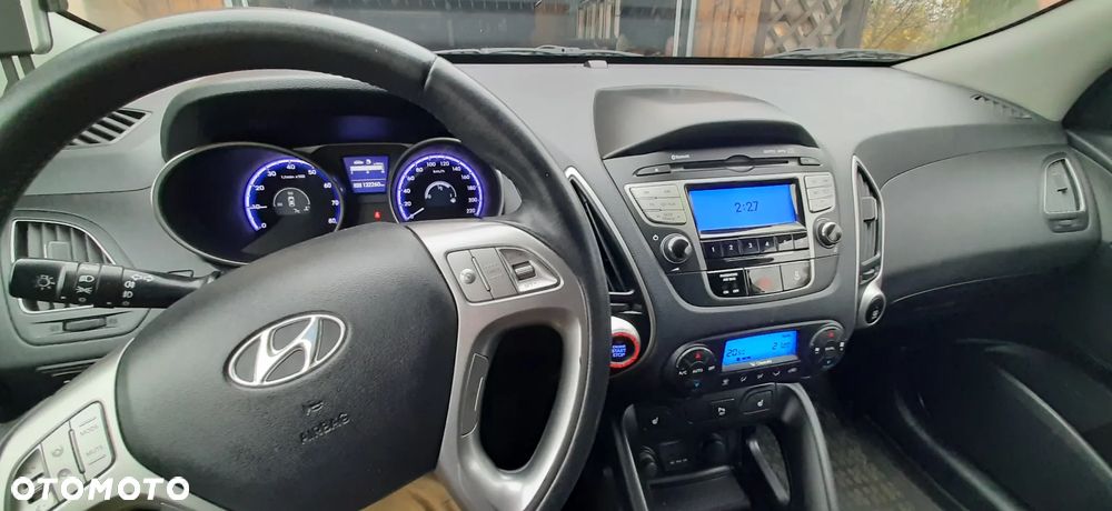 Hyundai ix35 - 11