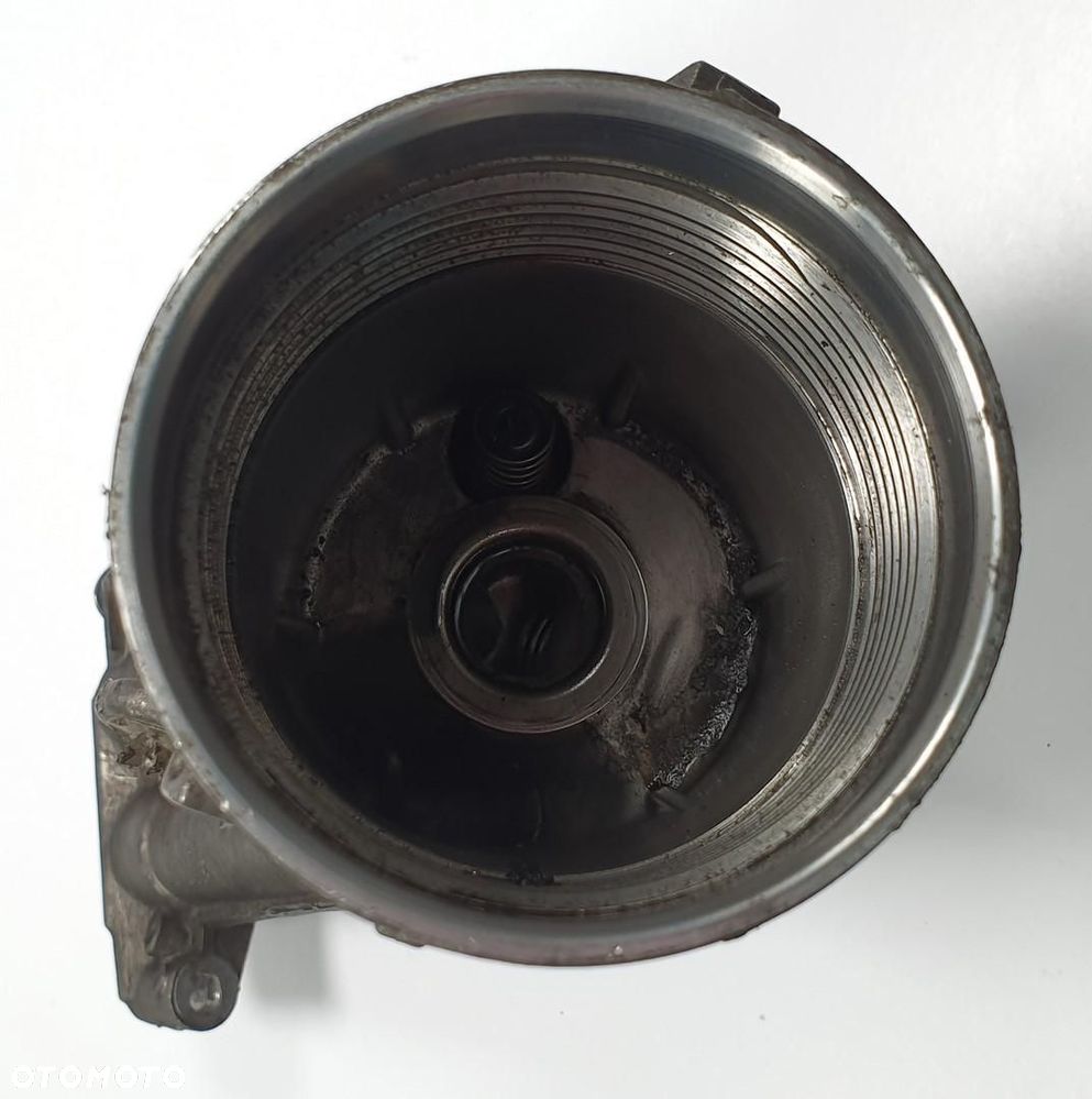 PODSTAWA FILTRA OLEJU DISCOVERY SPORT L550 2.0 D - 4