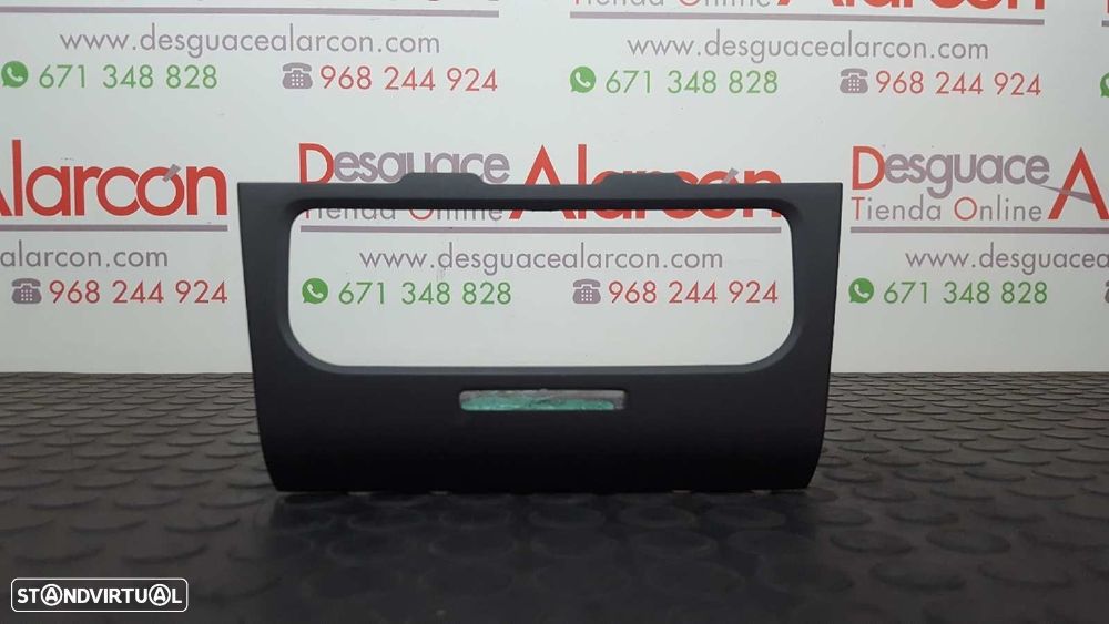 EMBELIZADOR VOLKSWAGEN GOLF VI (5K1) ADVANCE - 4