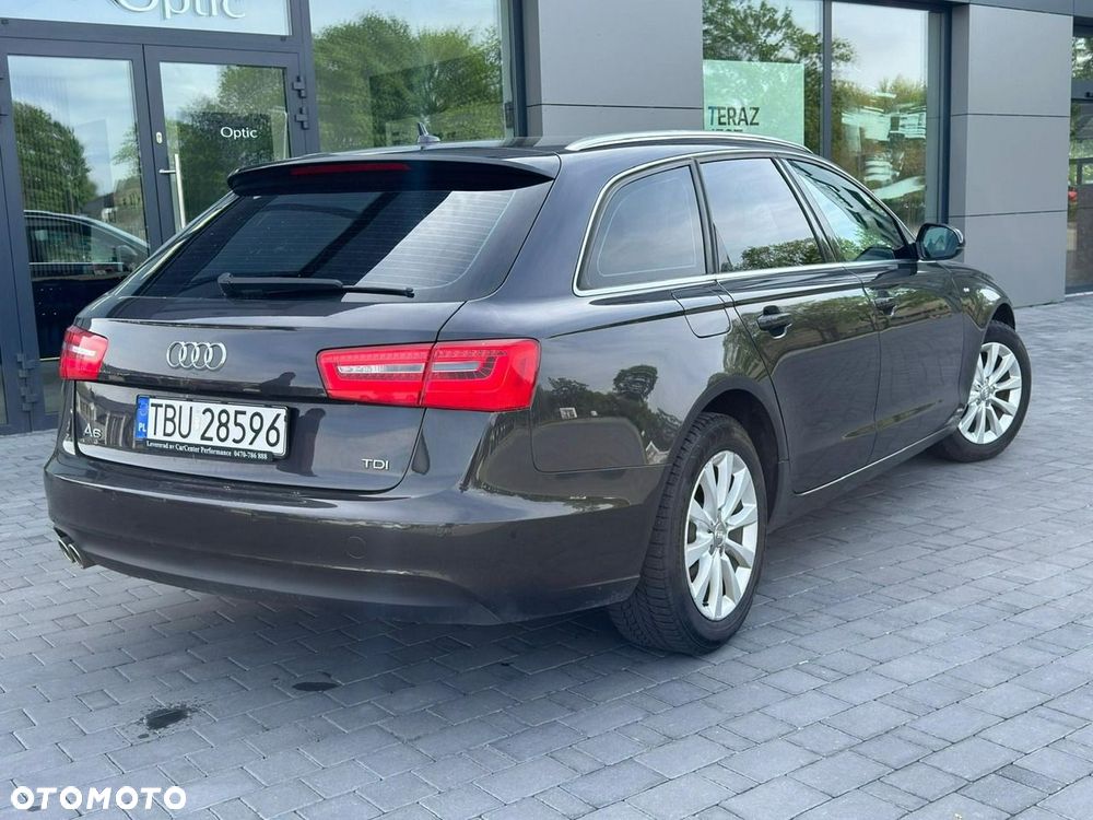 Audi A6 Avant - 13
