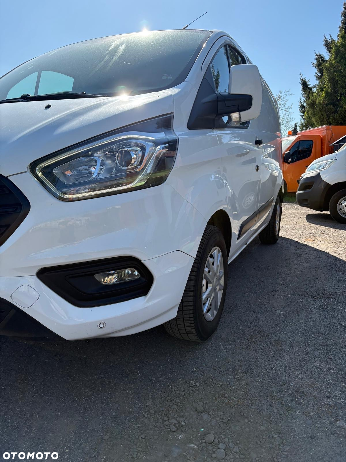 Ford Transit Custom 2.0 170ps 2020/21 L1H1 klima tempomat stan extra - 6