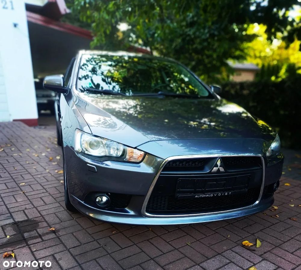Mitsubishi Lancer - 9