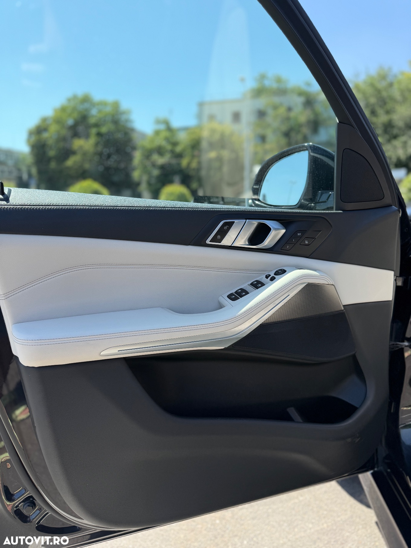 BMW X5 xDrive40i - 12