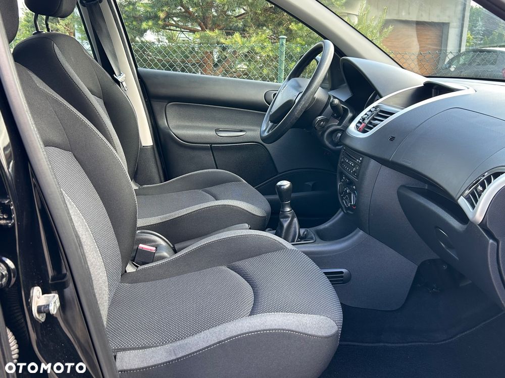 Peugeot 206 plus 60 Generation - 24