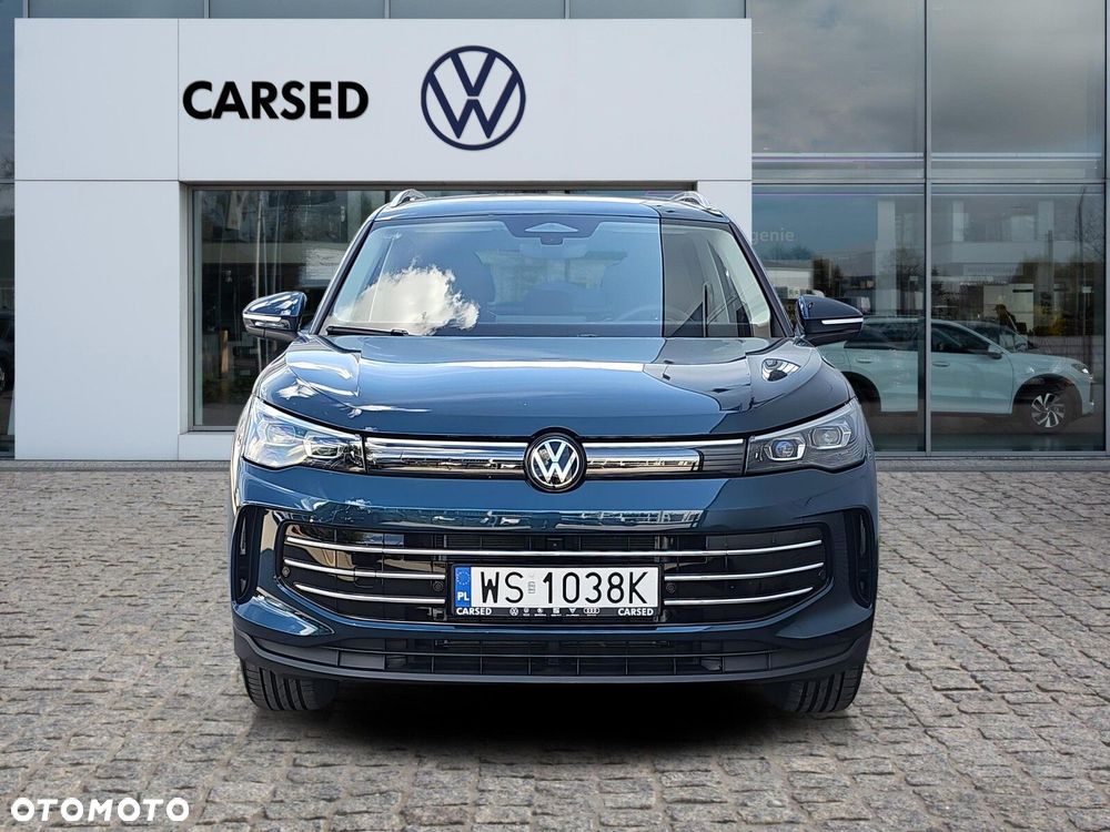 Volkswagen Tiguan - 10