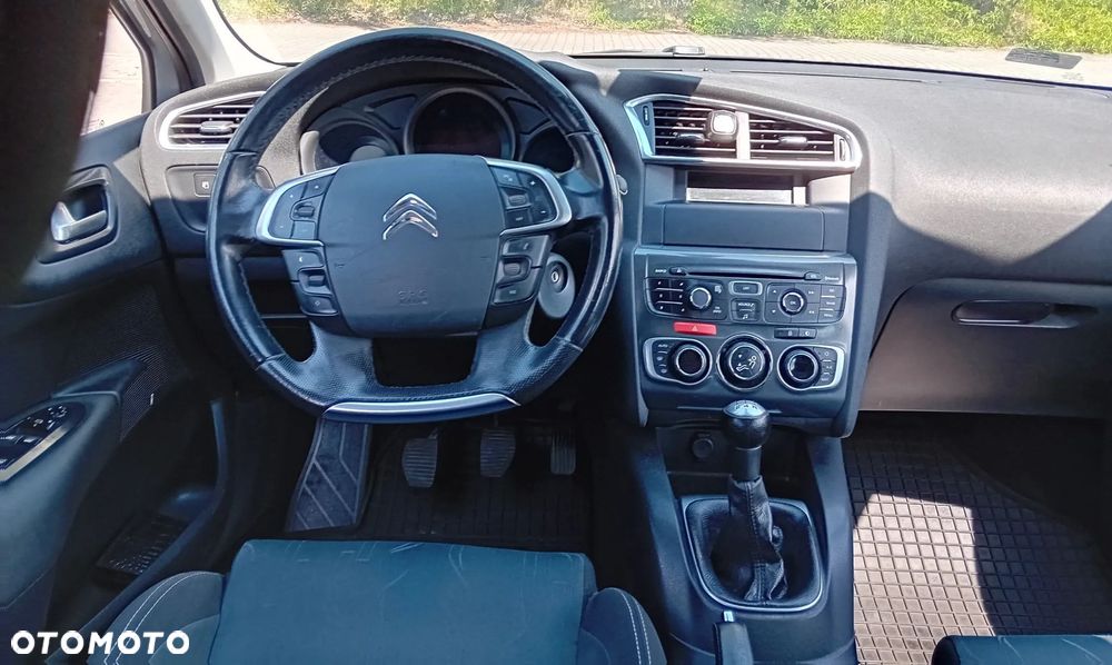 Citroën C4 HDi 90 Attraction - 38