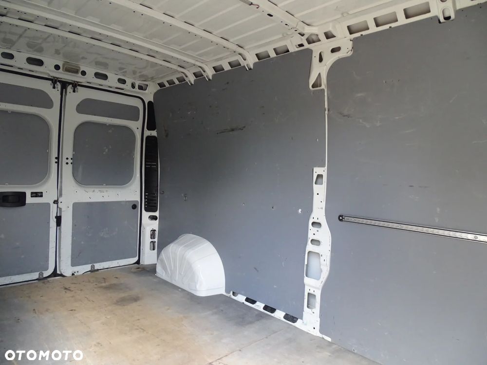 Peugeot Boxer 3,0 HDI-JTD moc 180-koni , L3-H2 ,KLIMATYZACJA , Zarejestrowany w PL.paka 3,80 m. - 13