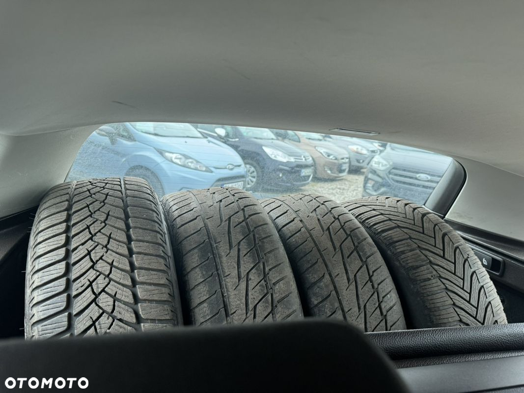 Volkswagen Passat 2.0 TDI 4Mot Highline - 30