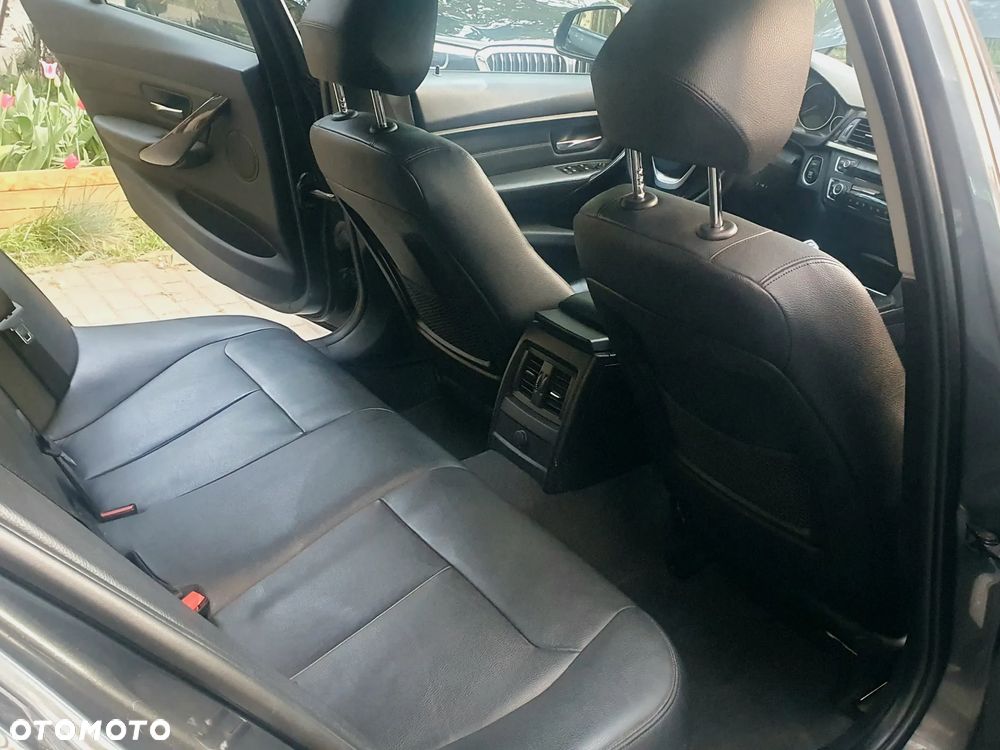 BMW Seria 3 - 12