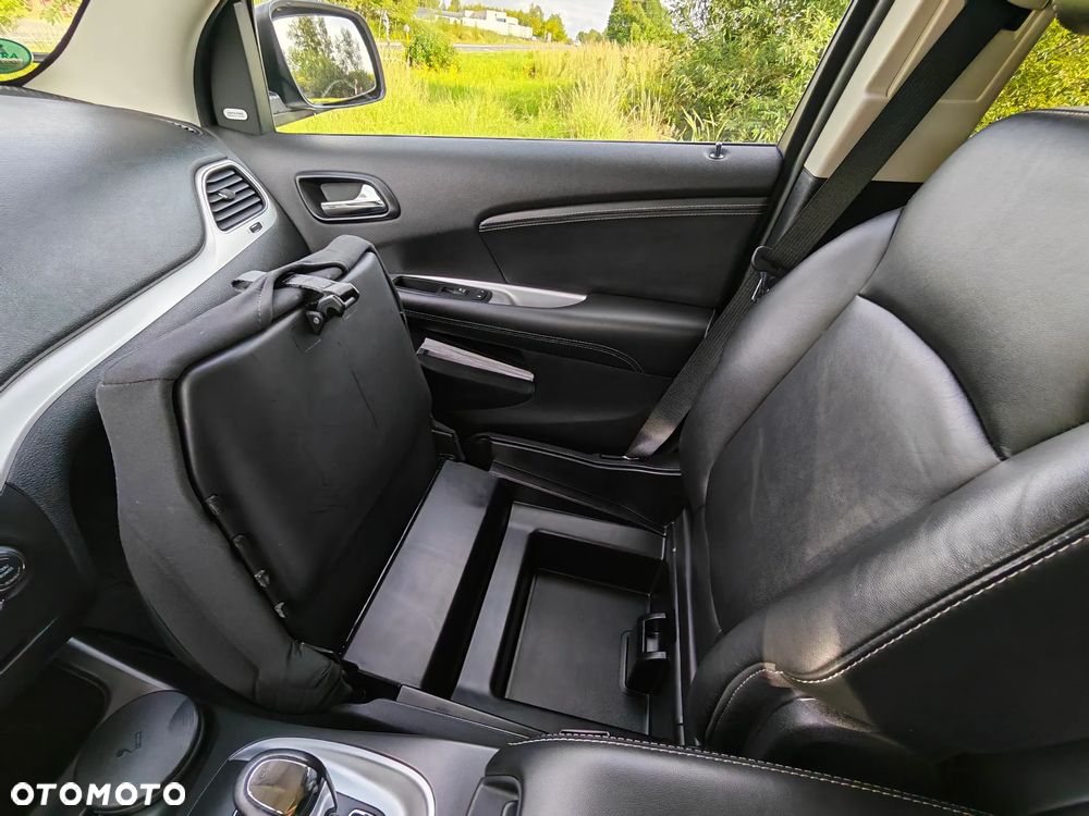 Fiat Freemont 2.0 Multijet Lounge AWD - 40