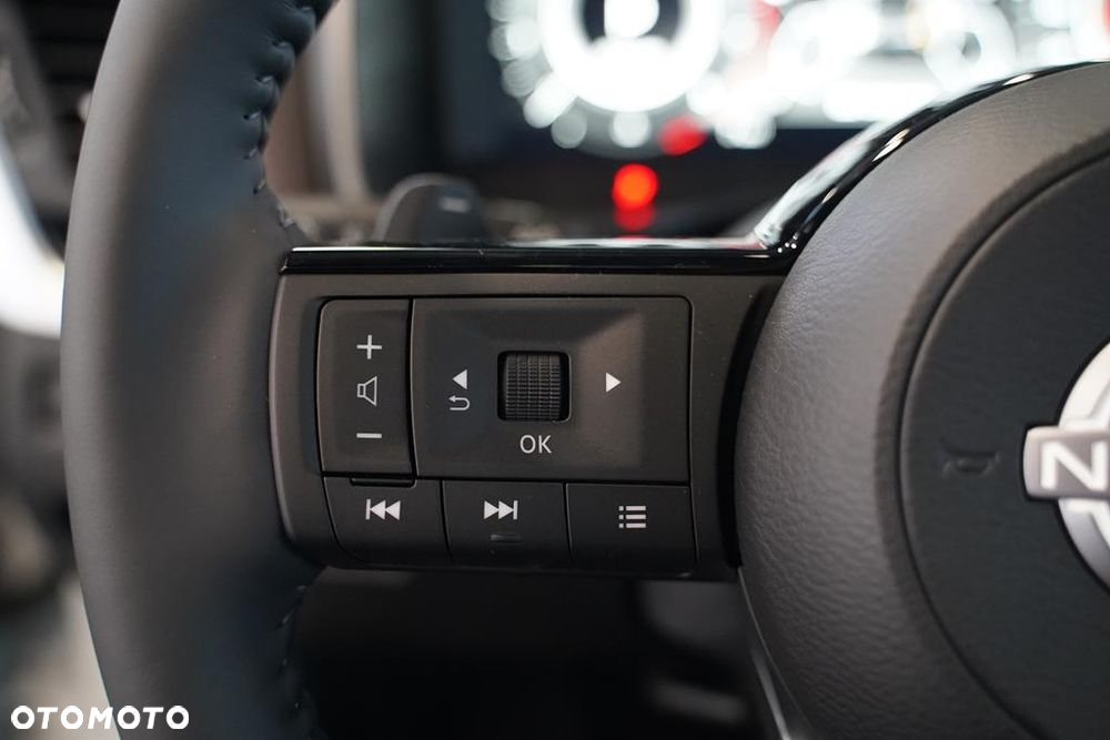 Nissan Qashqai 1.3 DIG-T mHEV N-Connecta Xtronic - 15