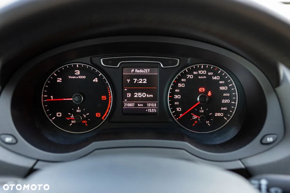 Audi Q3 2.0 TDI - 29