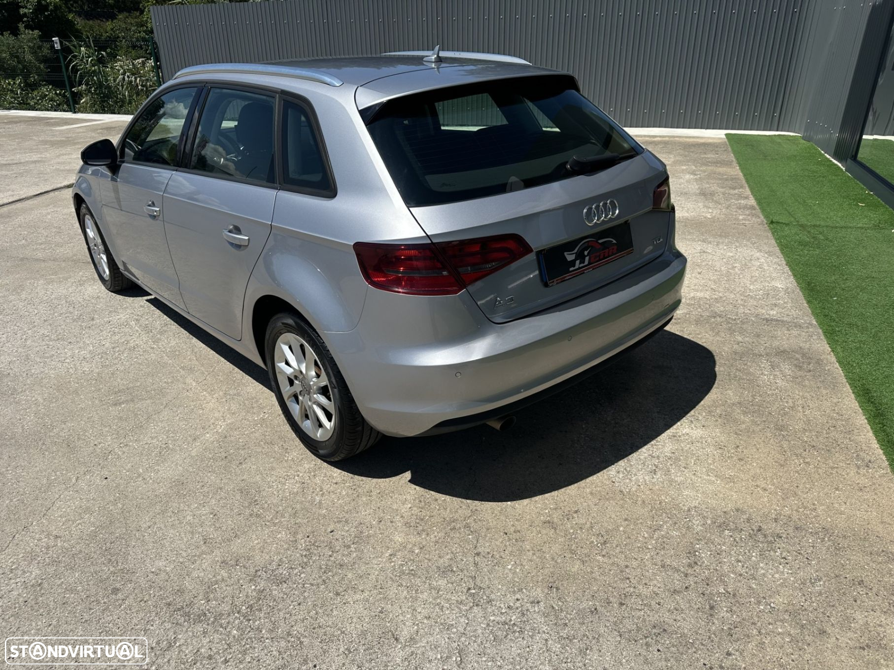 Audi A3 Sportback 1.6 TDI Attraction - 10