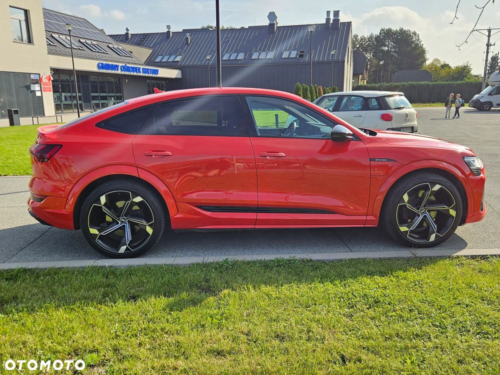 Audi e-tron S Quattro - 10