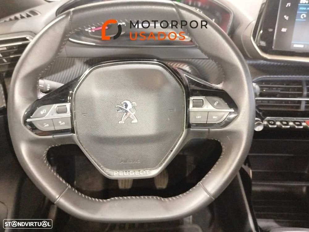 Peugeot 2008 1.2 PureTech Active - 14