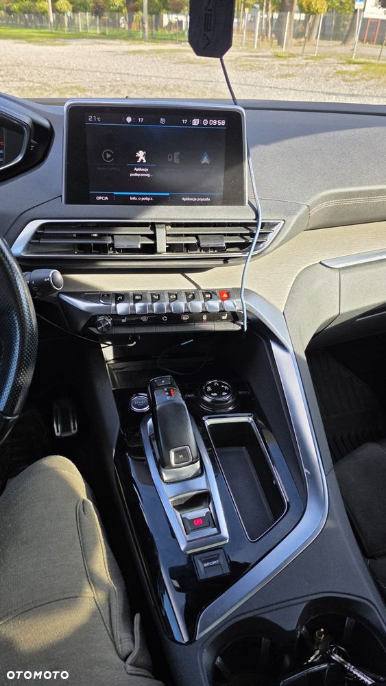 Peugeot 5008 - 7