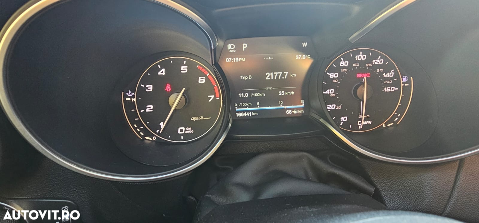 Alfa Romeo Stelvio 2.0 Turbo 16V AT8-Q4 Executive - 4