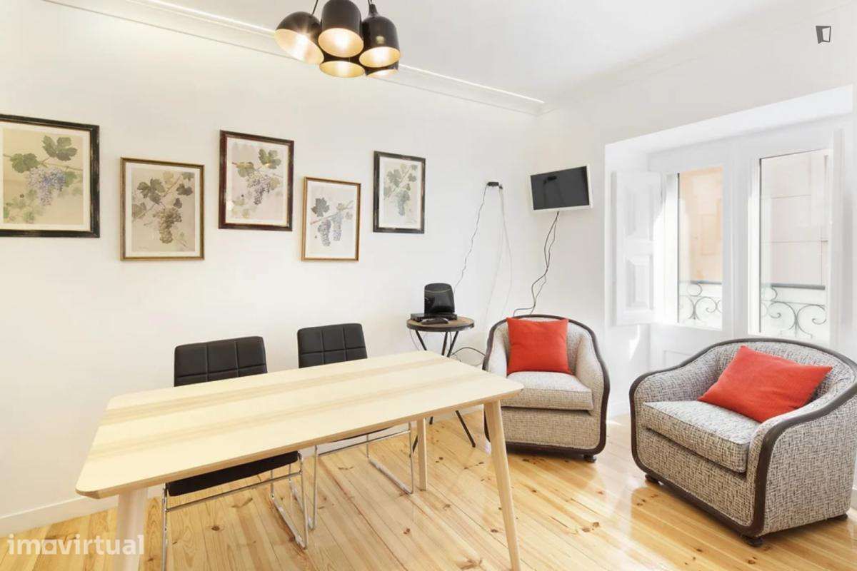 Apartamento com 2 quartos - localizado em Lapa Lisbon - Grande imagem: 2/24
