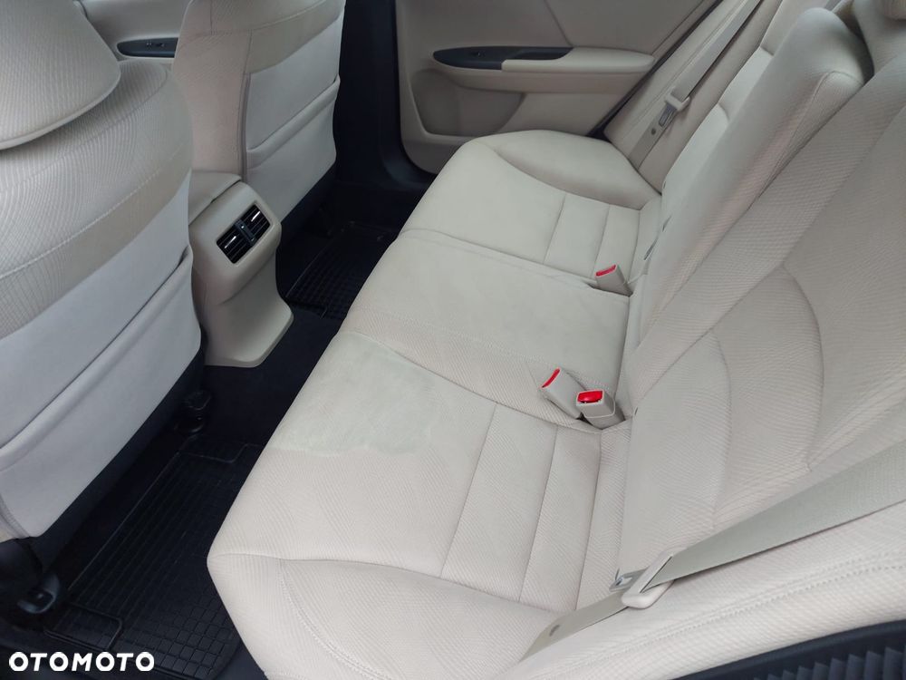 Honda Accord - 13