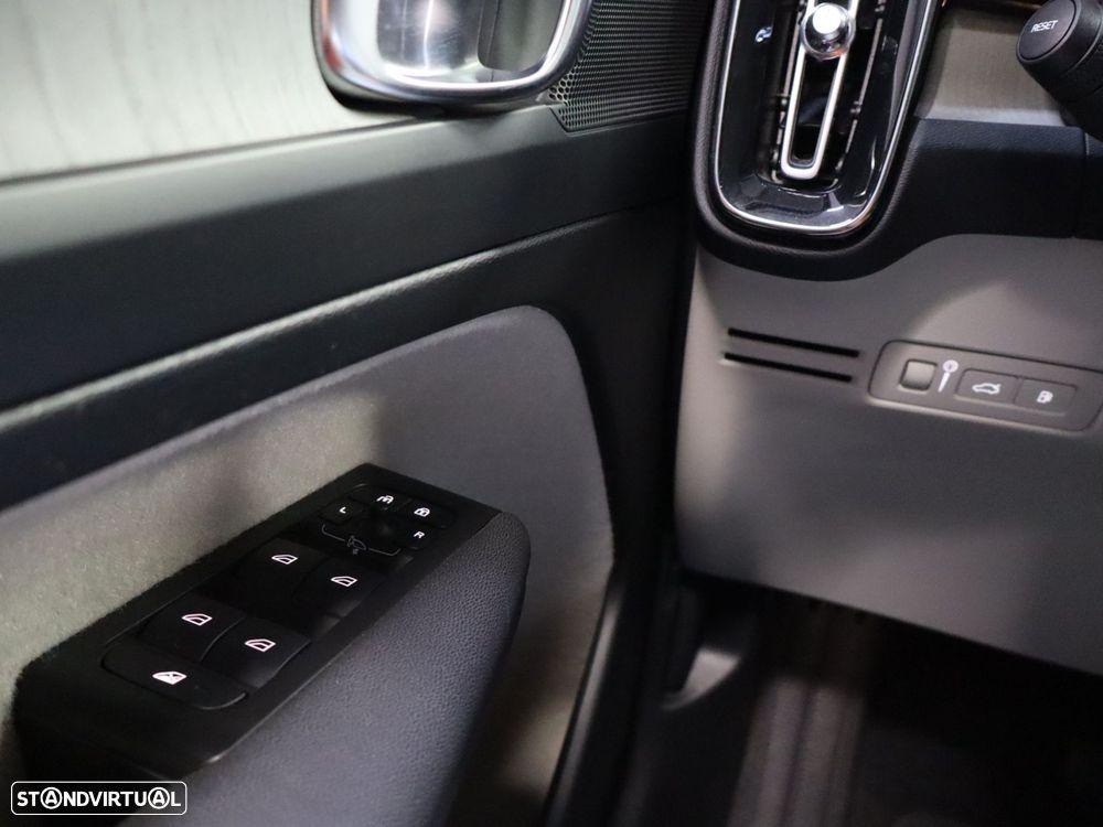 Volvo XC 40 1.5 T5 PHEV Inscription - 14