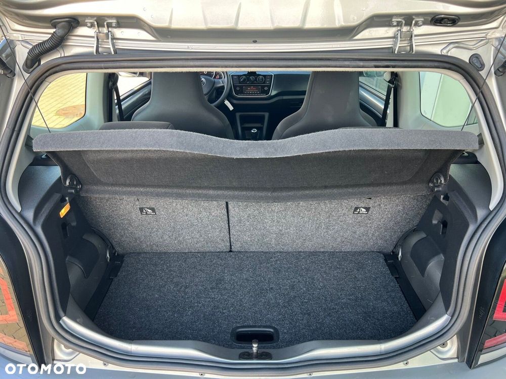 Volkswagen up! 1.0 move - 22
