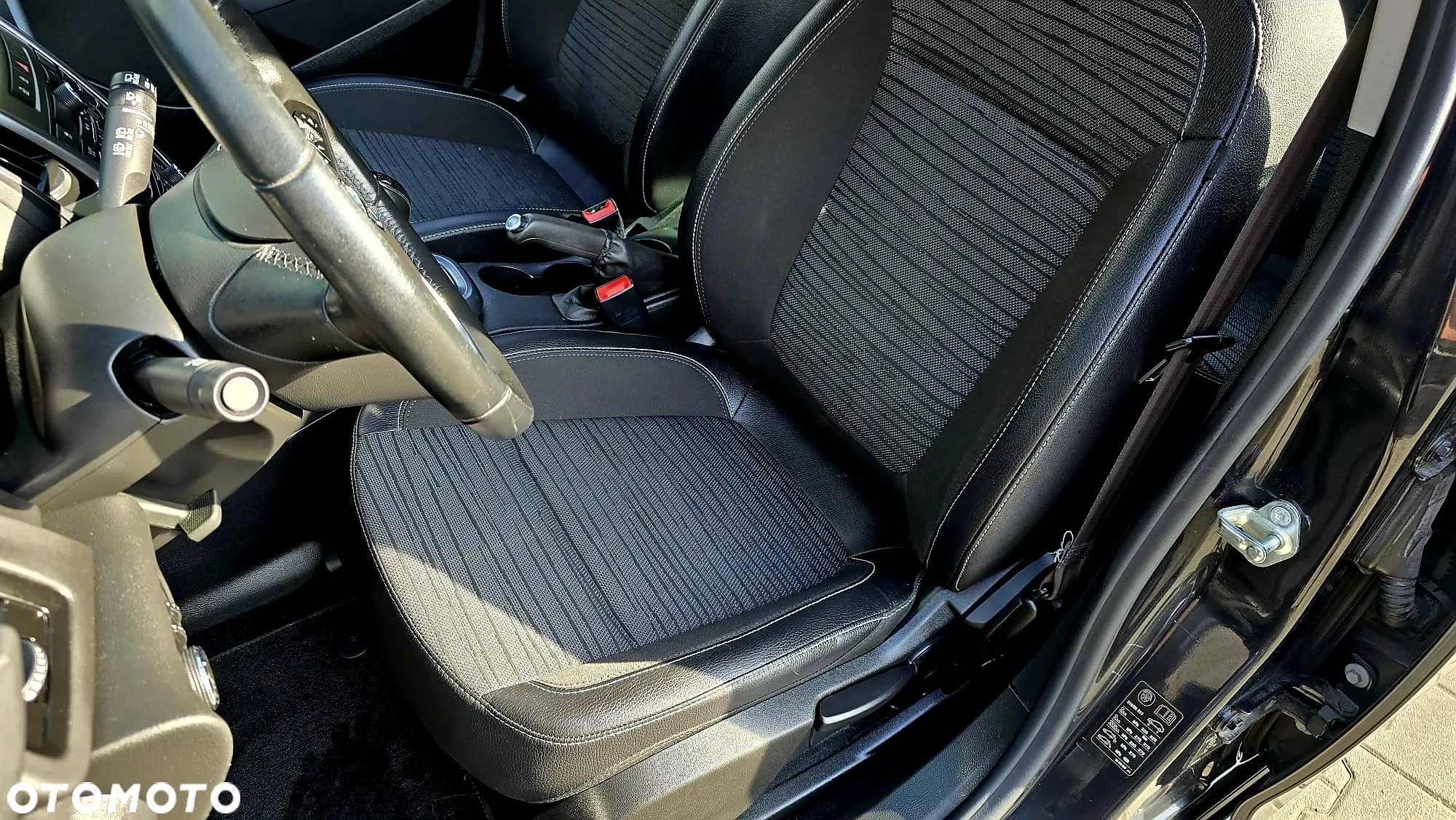 Opel Astra 1.4 Turbo Color Edition - 7