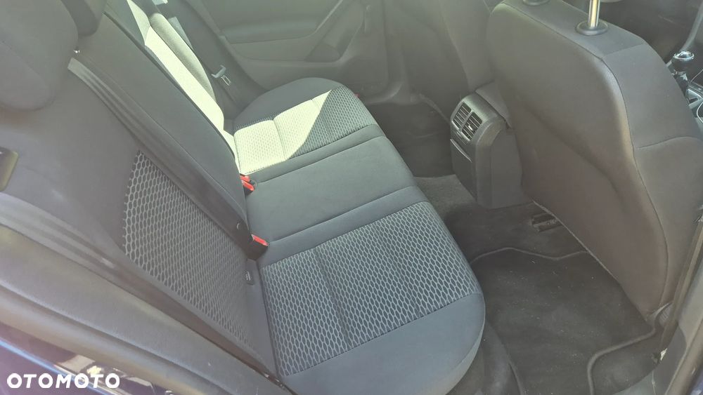 Volkswagen Golf 1.6 Trendline - 15