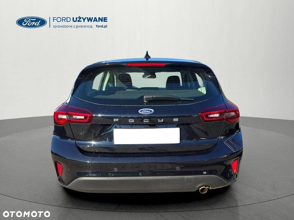 Ford Focus - 10
