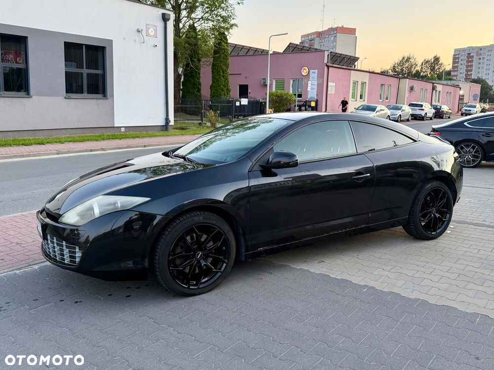 Renault Laguna - 1