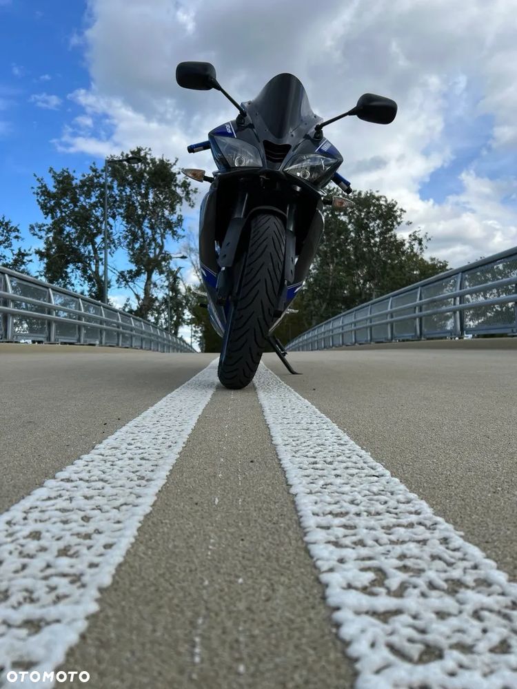 Yamaha YZF - 10