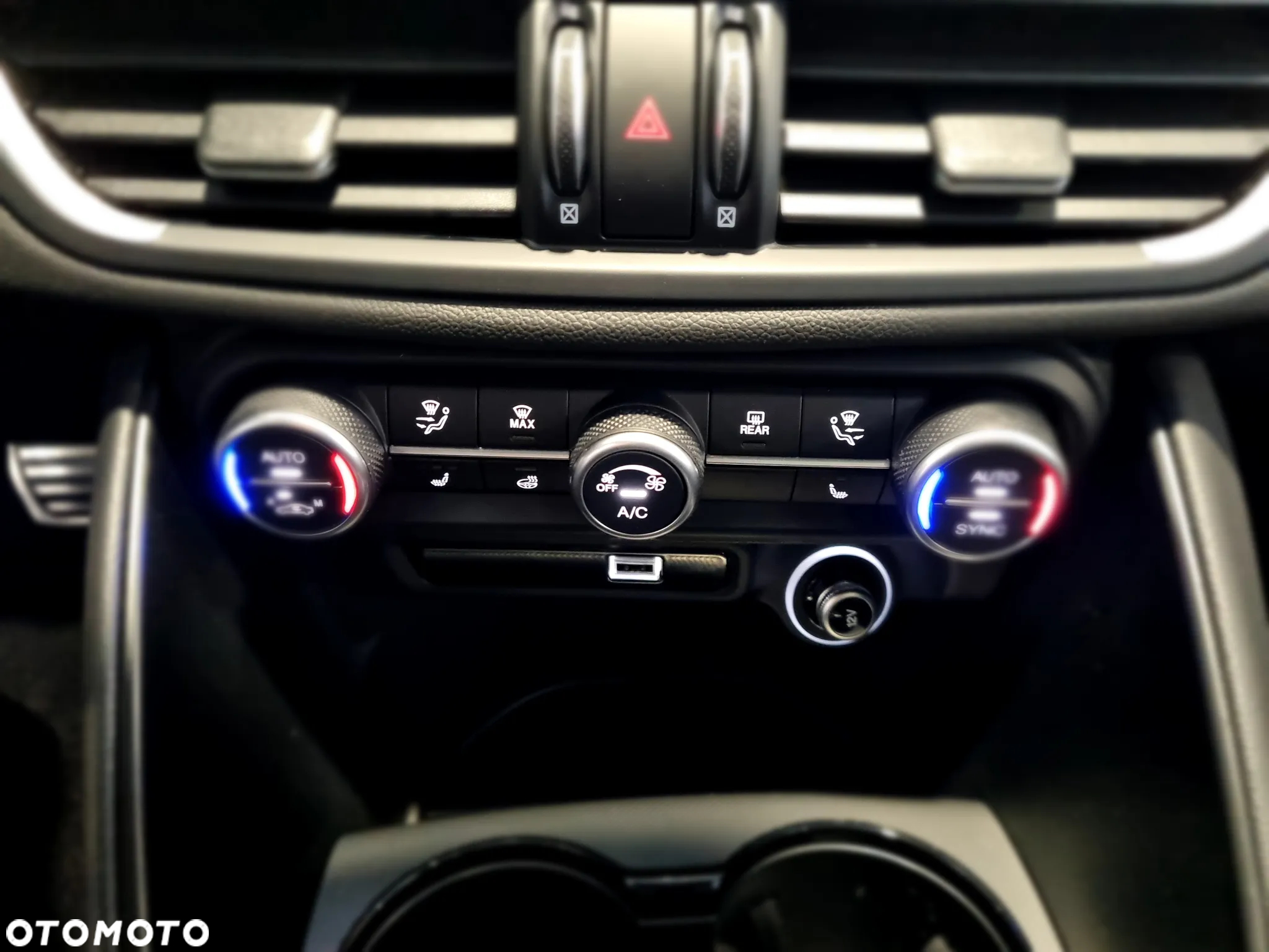Alfa Romeo Giulia 2.0 Turbo Veloce Q4 - 24