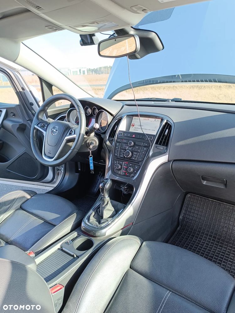 Opel Astra 2.0 CDTI ecoFLEX Start/Stop Exklusiv - 10