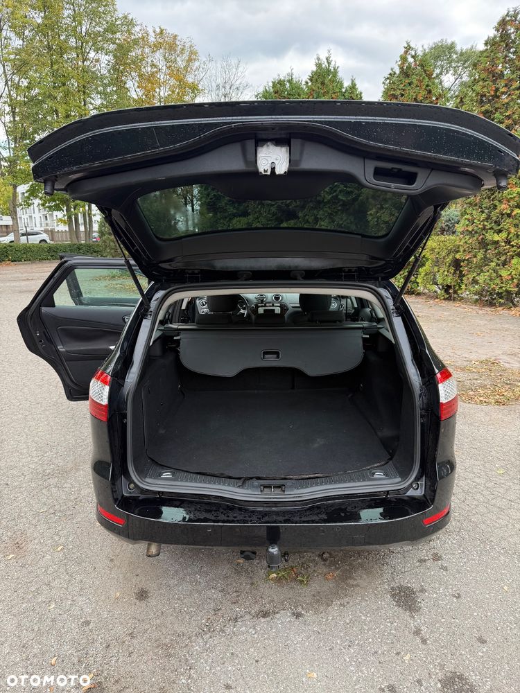 Ford Mondeo - 16