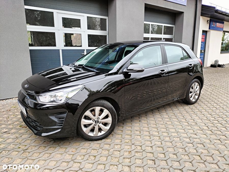 Kia Rio - 3
