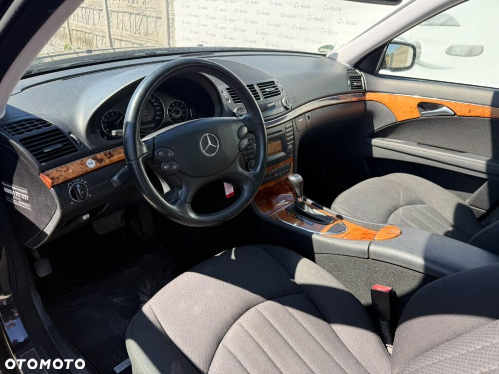 Mercedes-Benz Klasa E 200 Kompressor Automatik Elegance - 11