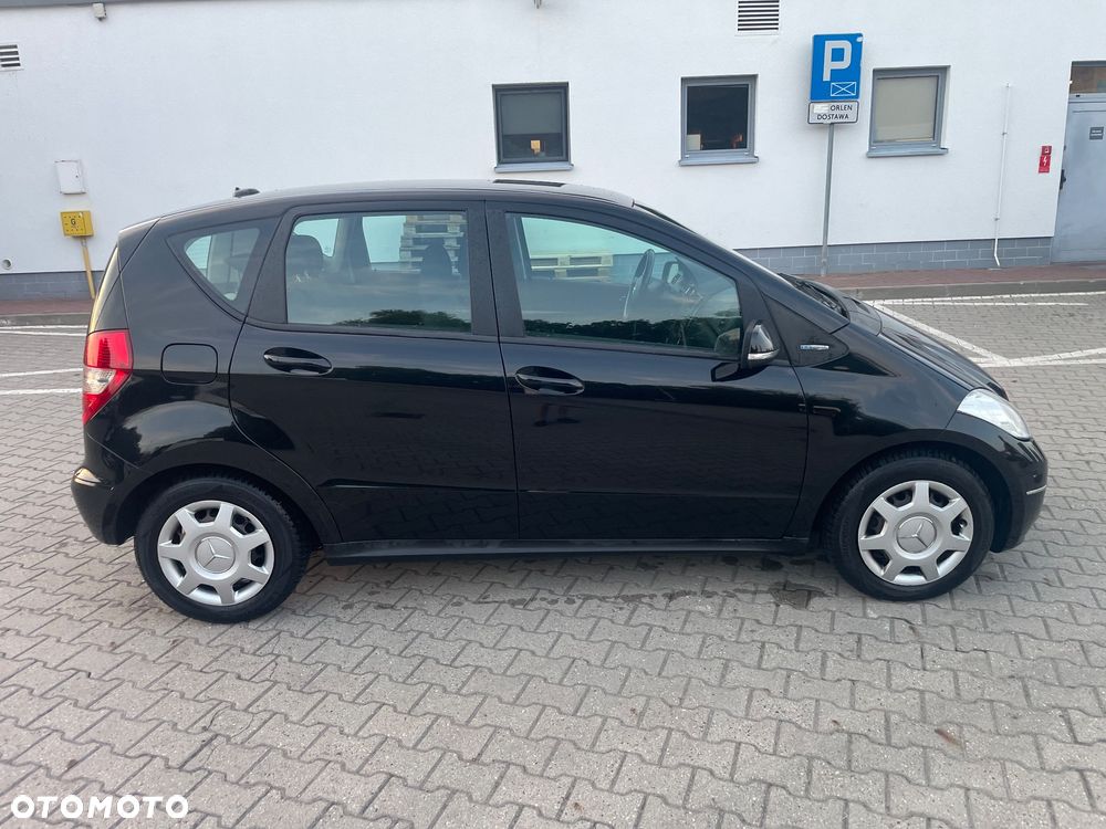 Mercedes-Benz Klasa A 160 Avantgarde BlueEff EU5 - 2